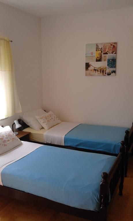 Apartment As บานโจเล ภายนอก รูปภาพ